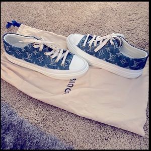 Louis Vuitton authentic blue Jean canvas shoes